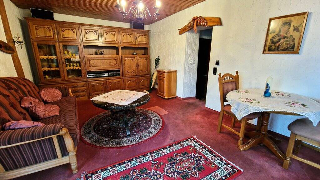 Mehrfamilienhaus, Wohnhaus Aachen Oberforstbach - 5 Zimmer, 90 m&sup2;, 235.000&euro; | Angebot:26192185