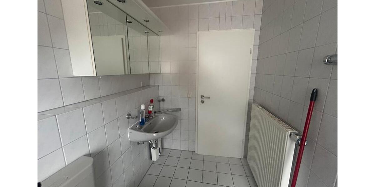Dachgeschoßwohnung Geilenkirchen - 3 Zimmer, 54 m&sup2;, 830&euro; | Angebot:26017927