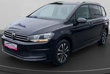 VW Touran 84.000 km 22.690 &euro; Aachen 52068