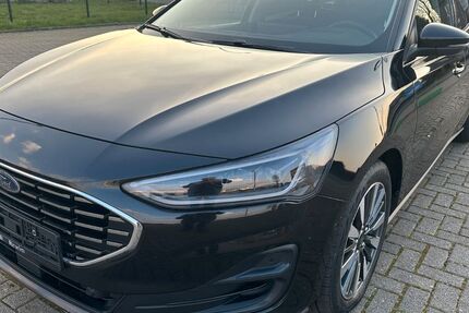 Ford Focus 141.000 km 14.999 &euro; würselen 52146