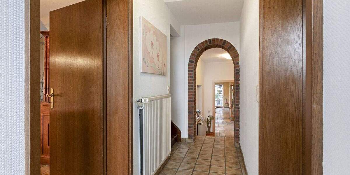 Einfamilienhaus Gangelt / Stahe Stahe - 8 Zimmer, 225 m&sup2;, 325.000&euro; | Angebot:25746547