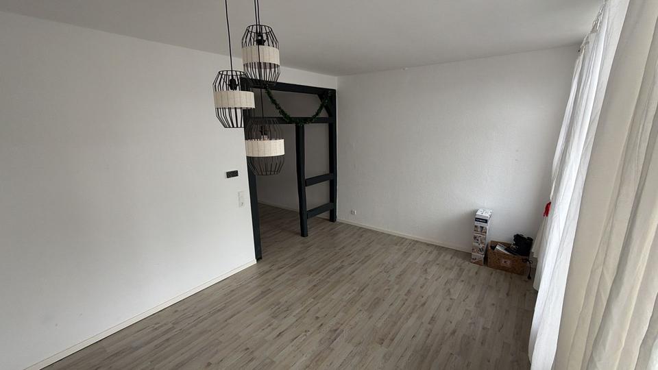Etagenwohnung Eschweiler - 2 Zimmer, 55 m&sup2;, 600&euro; | Angebot:26539753