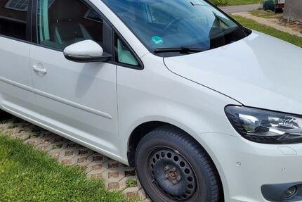 VW Touran 285.000 km 6.400 &euro; Hürtgenwald 52393
