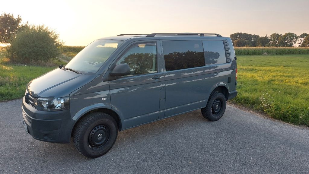 VW T5 andere 155.000 km 22.900 &euro; Heinsberg 52525