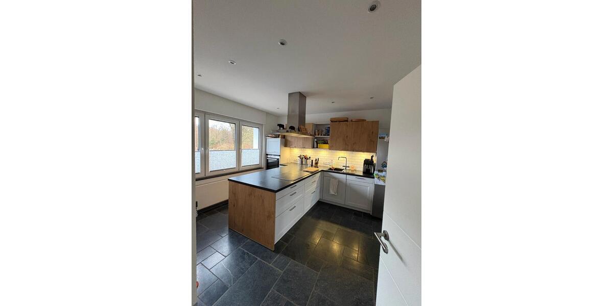 Einfamilienhaus Alsdorf - 8 Zimmer, 240 m&sup2;, 779.000&euro; | Angebot:25994818