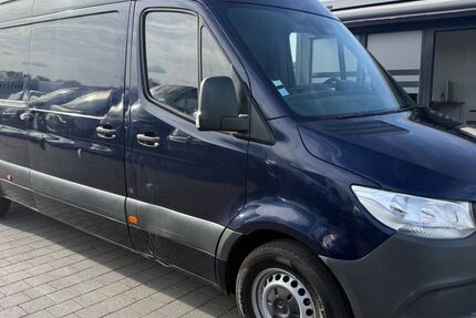 Mercedes-Benz Sprinter 224.000 km 17.900 &euro; Bedburg (bei Köln) 50181