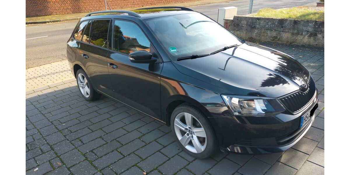 Skoda Fabia 128.110 km 7.500 &euro; Geilenkirchen 52511