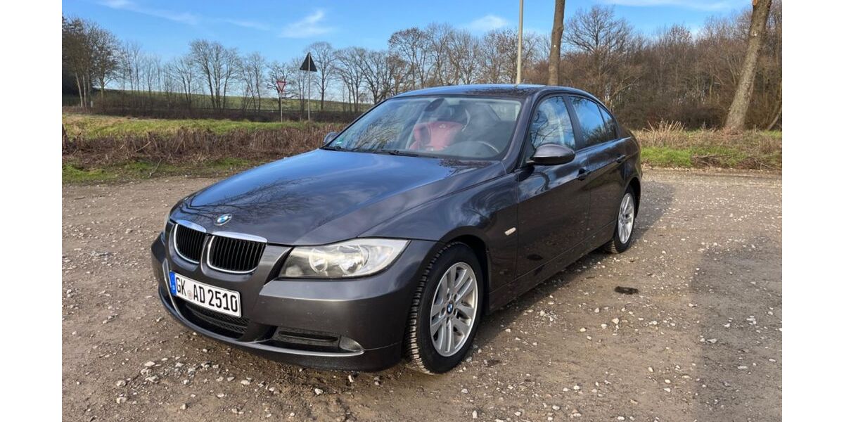 BMW 320 278.452 km 3.190 &euro; Geilenkirchen 52511