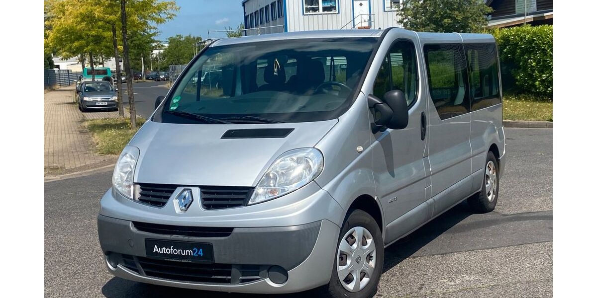 Renault Trafic 84.000 km 14.899 &euro; Jülich 52428