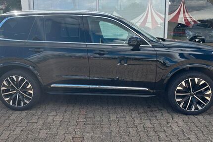 Volvo XC90 16.189 km 63.900 &euro; Düren 52351