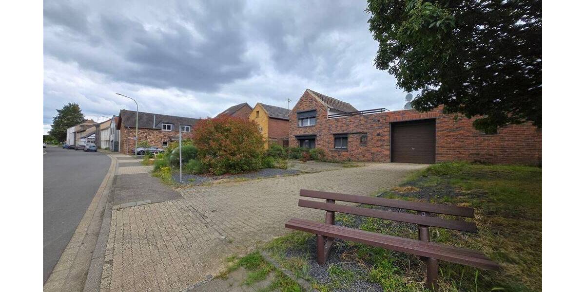 Einfamilienhaus Nörvenich Binsfeld - 6 Zimmer, 140 m&sup2;, 350.000&euro; | Angebot:26929377