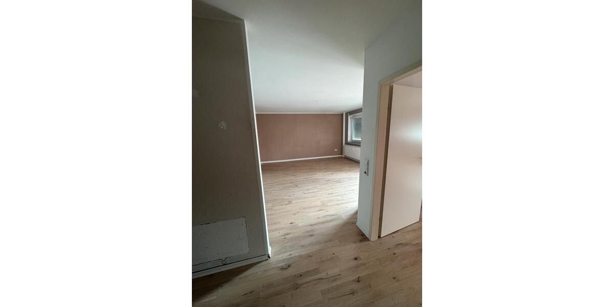 Etagenwohnung Baesweiler - 2 Zimmer, 78 m&sup2;, 860&euro; | Angebot:26624746
