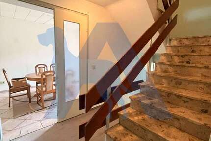 Haus Niederzier - 4 Zimmer, 179 m&sup2;, 399.000&euro; | Angebot:26449385