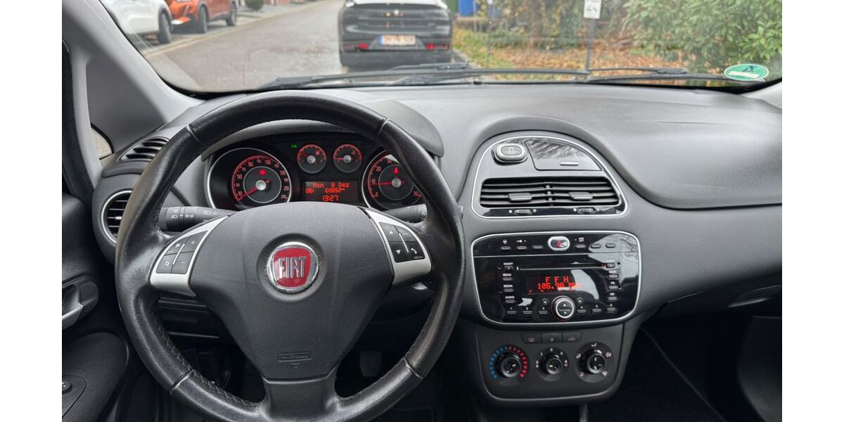 Fiat Punto 103.000 km 3.290 &euro; Düren 52349