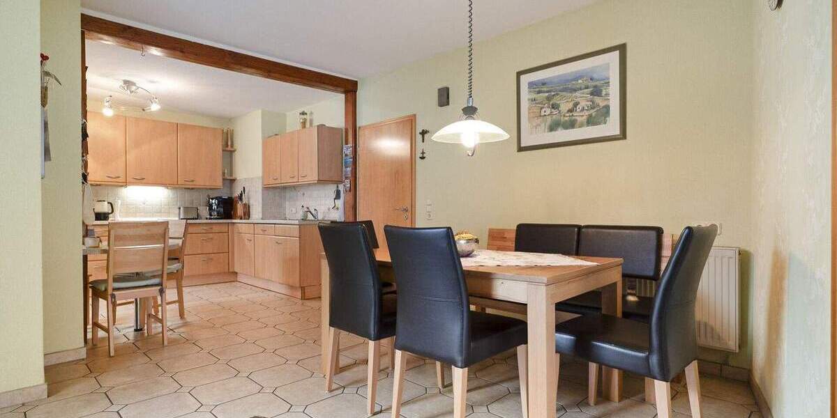 Mehrfamilienhaus, Wohnhaus Heinsberg / Scheifendahl Straeten - 8 Zimmer, 302 m&sup2;, 289.800&euro; | Angebot:25837748