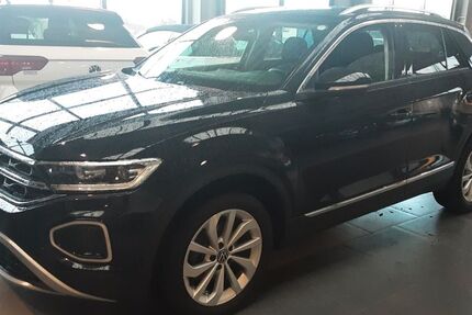 VW T-Roc 28.100 km 23.990 &euro; Monschau (bei Aachen) 52156