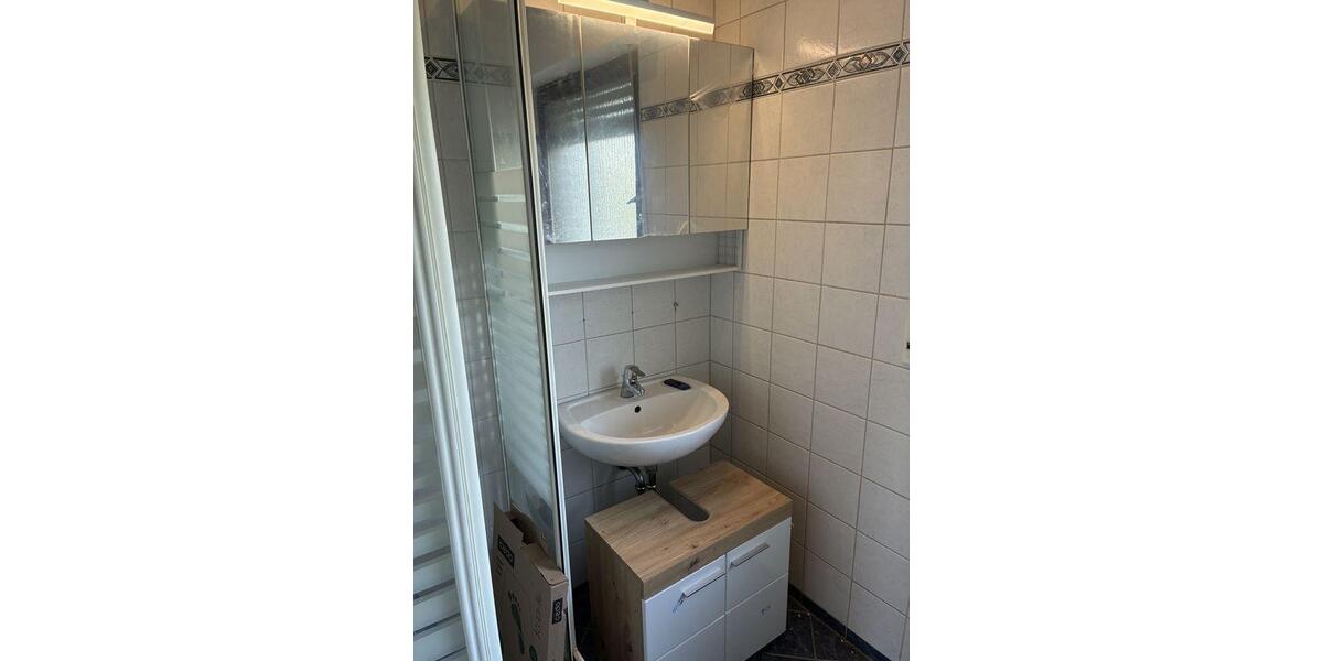 Etagenwohnung Baesweiler - 1 Zimmer, 73 m&sup2;, 555&euro; | Angebot:26003654