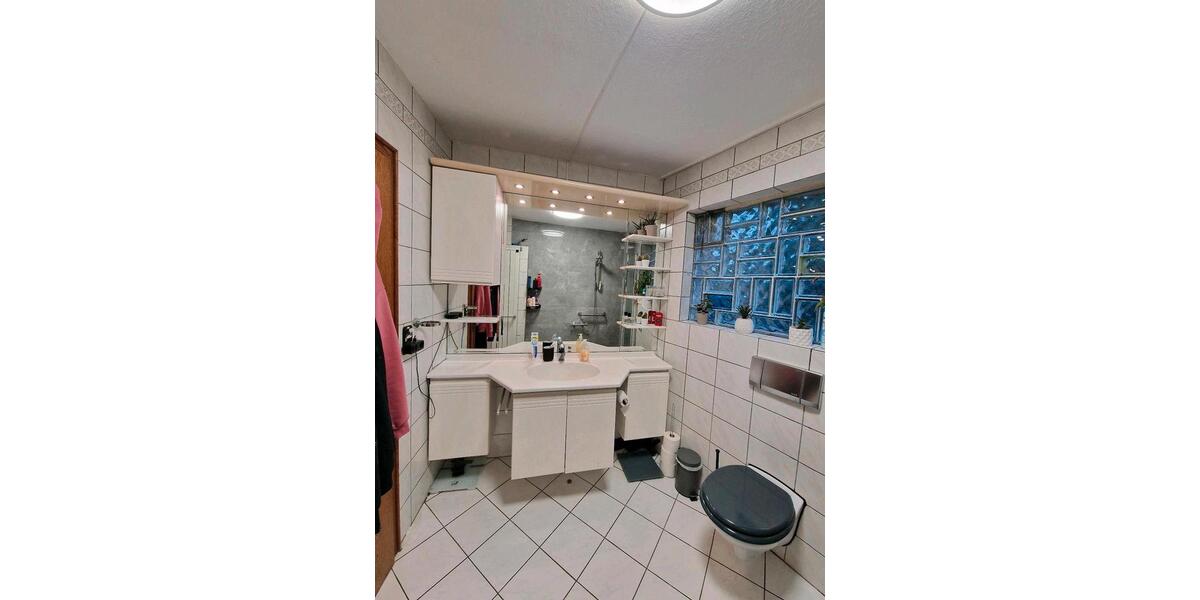 Doppelhaushälfte Herzogenrath - 3 Zimmer, 94 m&sup2;, 218.000&euro; | Angebot:26533296