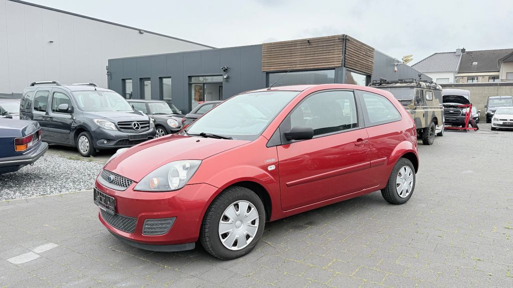 Ford Fiesta 58.380 km 2.900 &euro; Übach Palenberg 52531
