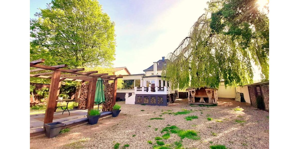 Einfamilienhaus Düren Rölsdorf - 14 Zimmer, 420 m&sup2;, 790.000&euro; | Angebot:27014732