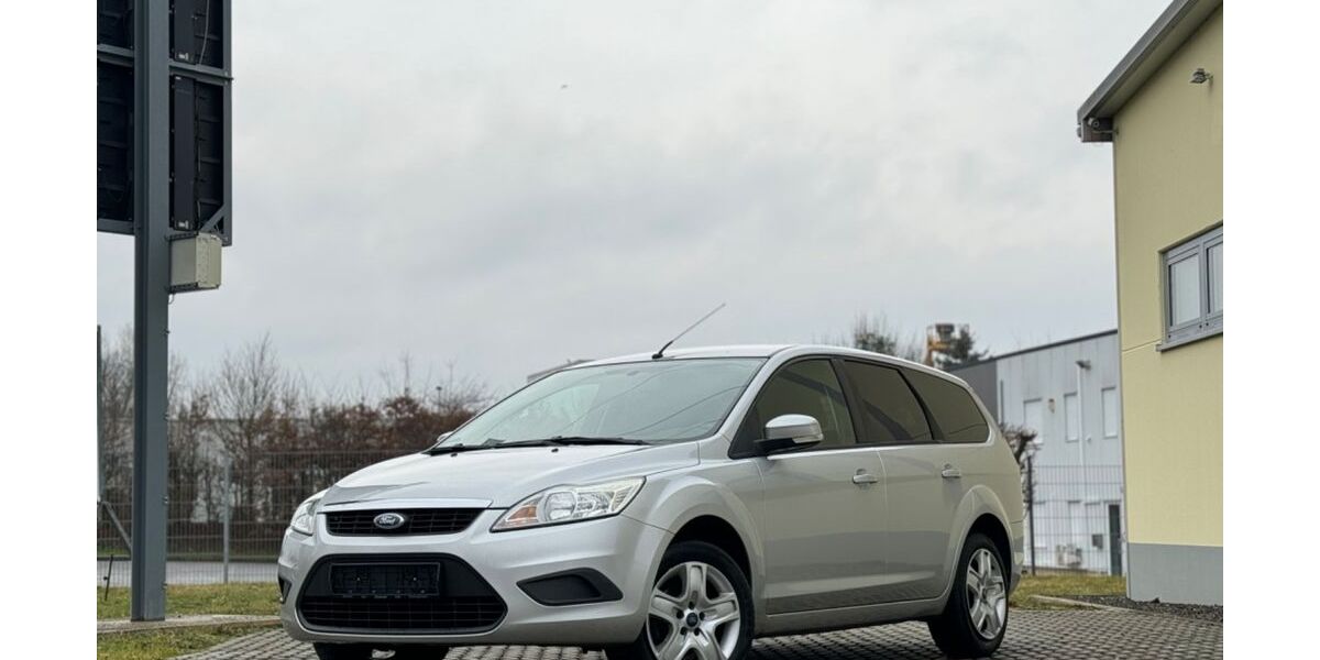 Ford Focus 105.000 km 6.499 &euro; Eschweiler 52249