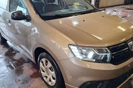 Dacia Sandero 256.000 km 3.490 &euro; Düren 52351