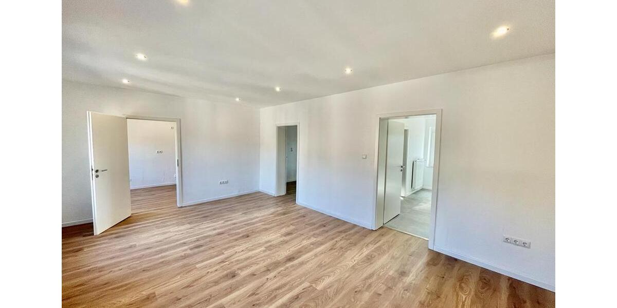 Etagenwohnung Eschweiler - 2 Zimmer, 65 m&sup2;, 950&euro; | Angebot:26618941