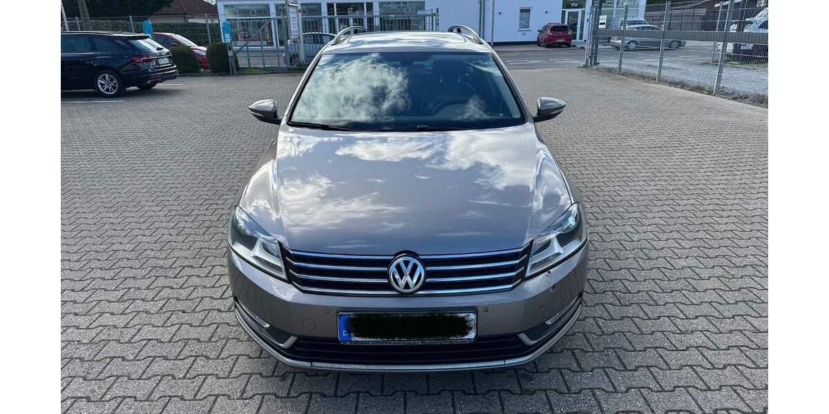 VW Passat Variant 279.500 km 4.550 &euro; Düren 52351