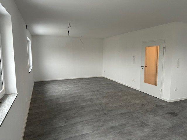 Etagenwohnung Gangelt - 5 Zimmer, 135 m&sup2;, 1.195&euro; | Angebot:26397810