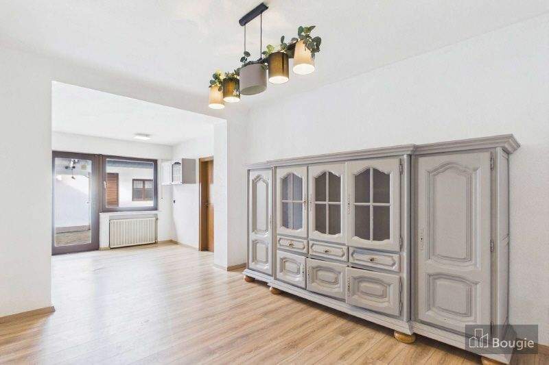 Mehrfamilienhaus, Wohnhaus Heinsberg Oberbruch - 6 Zimmer, 156 m&sup2;, 219.000&euro; | Angebot:25725863