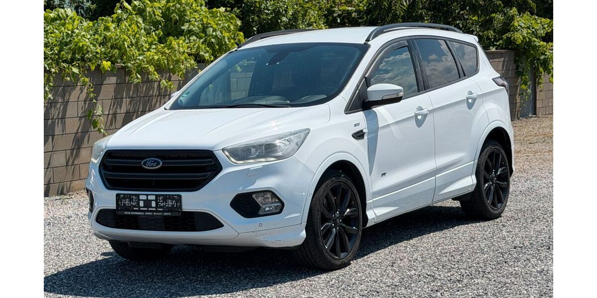 Ford Kuga 183.004 km 8.990 &euro; Düren 52351