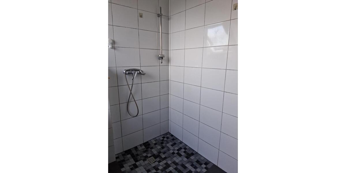Dachgeschoßwohnung Würselen - 3 Zimmer, 75 m&sup2;, 450&euro; | Angebot:26021425