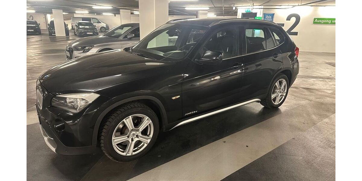 BMW X1 240.000 km 8.400 &euro; Aachen 52062