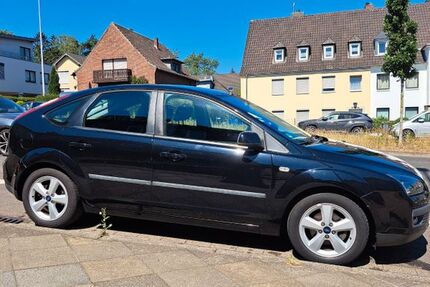 Ford Focus 219.400 km 2.290 &euro; Aachen 52070