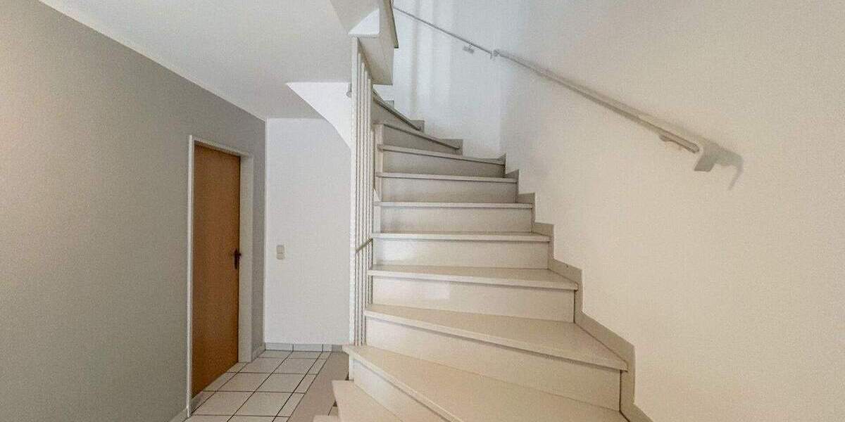 Doppelhaushälfte Übach-Palenberg / Marienberg Marienberg - 6 Zimmer, 135 m&sup2;, 379.000&euro; | Angebot:25687009