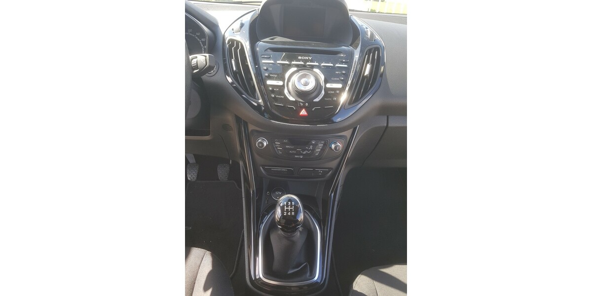 Ford B-Max 93.000 km 9.000 &euro; Kreuzau 52372