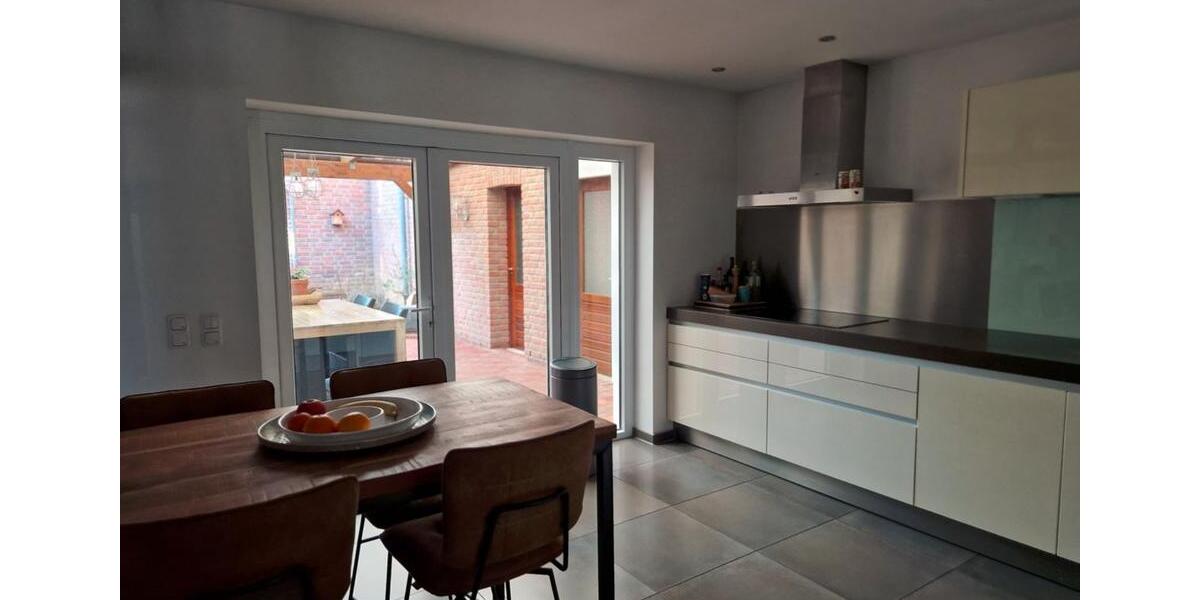 Einfamilienhaus Gangelt - 8 Zimmer, 235 m&sup2;, 409.000&euro; | Angebot:25273012