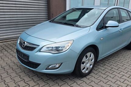 Opel Astra 112.000 km 4.390 &euro; Eschweiler 52249