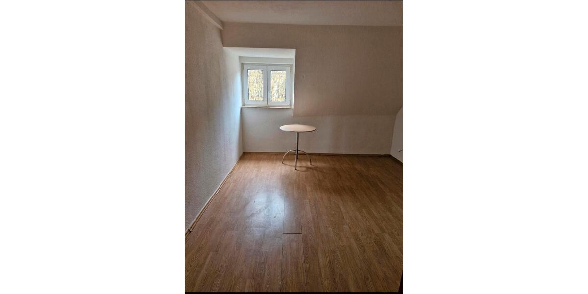 Dachgeschoßwohnung Aachen Aachen-Mitte - 3 Zimmer, 49 m&sup2;, 120.000&euro; | Angebot:26892897