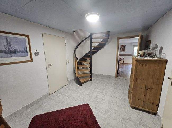 Einfamilienhaus Simmerath Hirschrott - 8 Zimmer, 255 m&sup2;, 490.000&euro; | Angebot:25702826