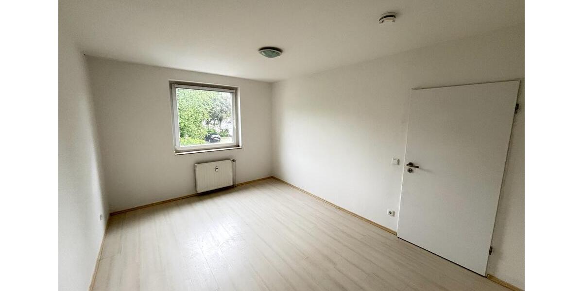 Etagenwohnung Düren - 3 Zimmer, 86 m&sup2;, 925&euro; | Angebot:26589321