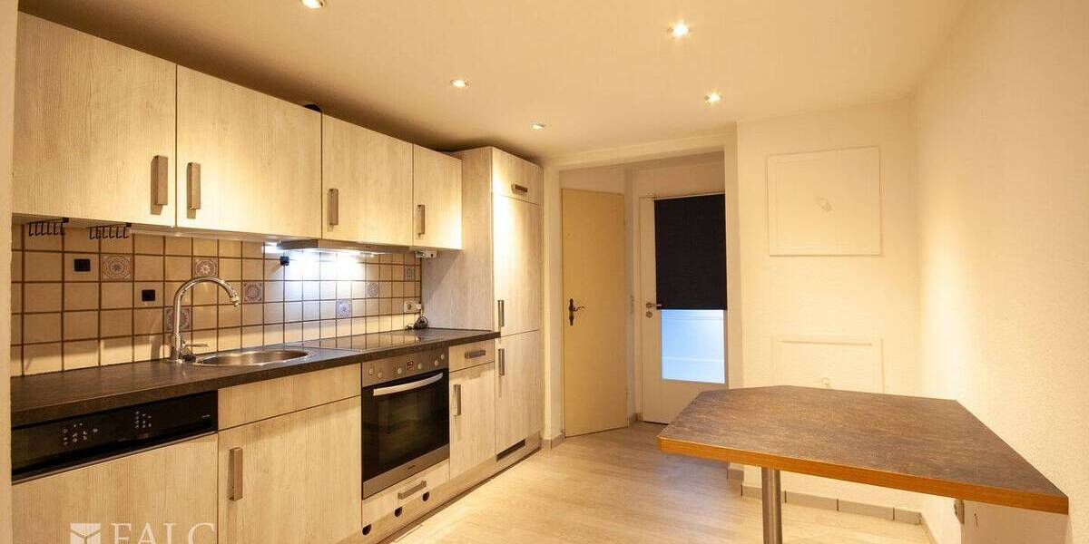Mehrfamilienhaus, Wohnhaus Düren - 7 Zimmer, 198 m&sup2;, 315.000&euro; | Angebot:26798865