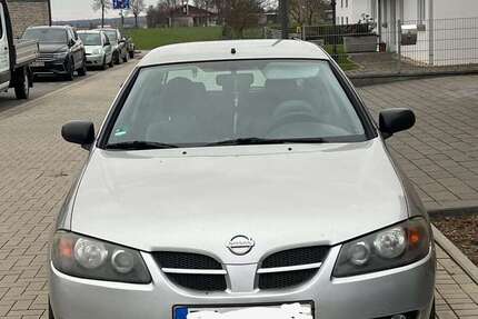 Nissan Almera 173.000 km 1.500 &euro; Düren 52351
