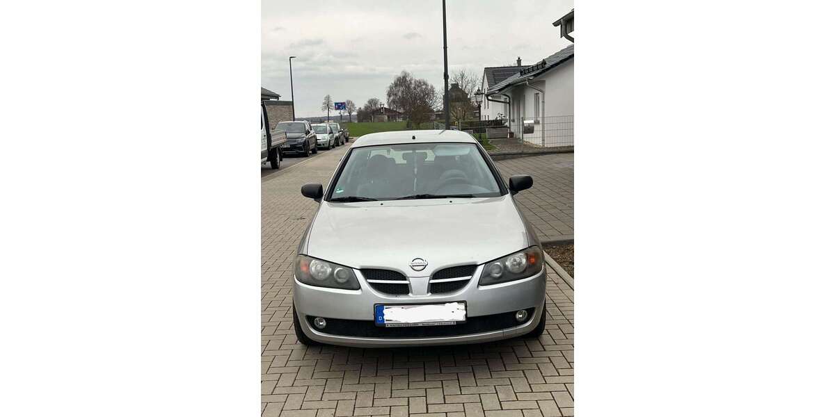 Nissan Almera 173.000 km 1.500 &euro; Düren 52351