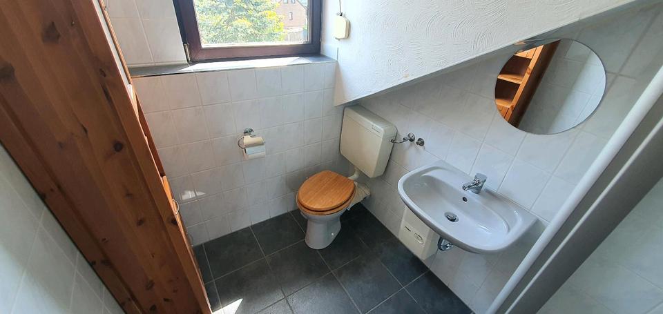 Dachgeschoßwohnung Aachen Eilendorf - 2 Zimmer, 43 m&sup2;, 625&euro; | Angebot:26699623