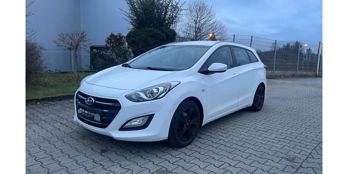 Hyundai i30 196.000 km 4.490 &euro; Eschweiler 52249