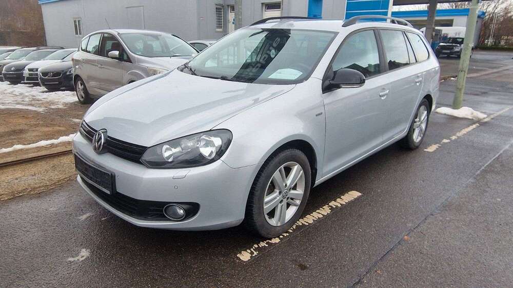 VW Golf 198.000 km 5.950 &euro; Eschweiler 52249