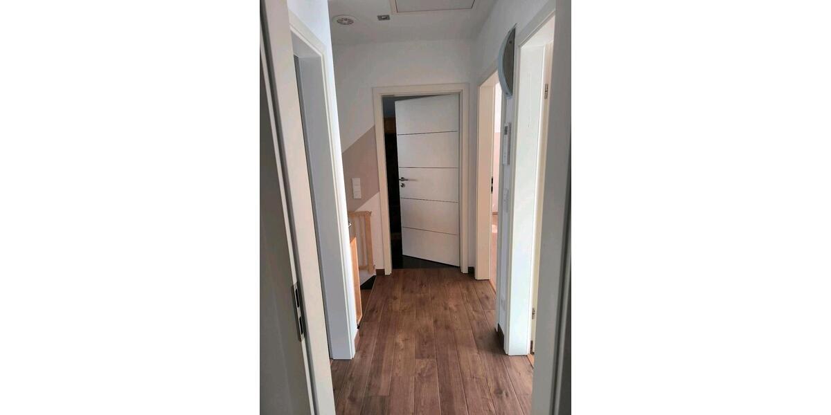 Etagenwohnung Erkelenz - 3 Zimmer, 74 m&sup2;, 1.100&euro; | Angebot:26688753