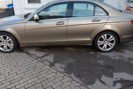 Mercedes-Benz C 180 72.000 km 9.290 &euro; Düren 52353