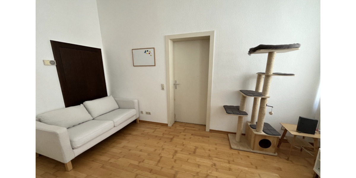 Etagenwohnung Aachen Aachen-Mitte - 3 Zimmer, 77 m&sup2;, 323&euro; | Angebot:25417012